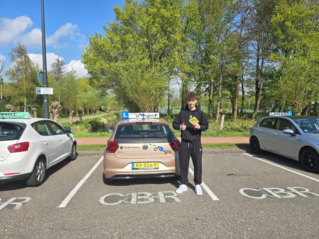 490552096_681050434297330_6472764695296872685_n